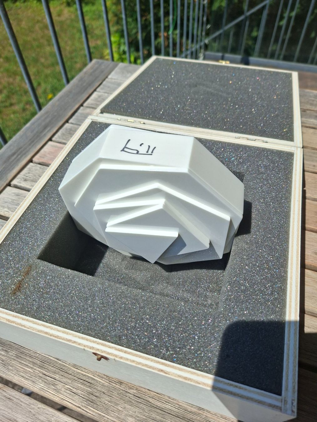 Sculture & Statue: Max Bill, 3-8 Eck, mit Schachtel, Num: e.a. 19/20 – Usato da Luzern venduto da Ouro 2