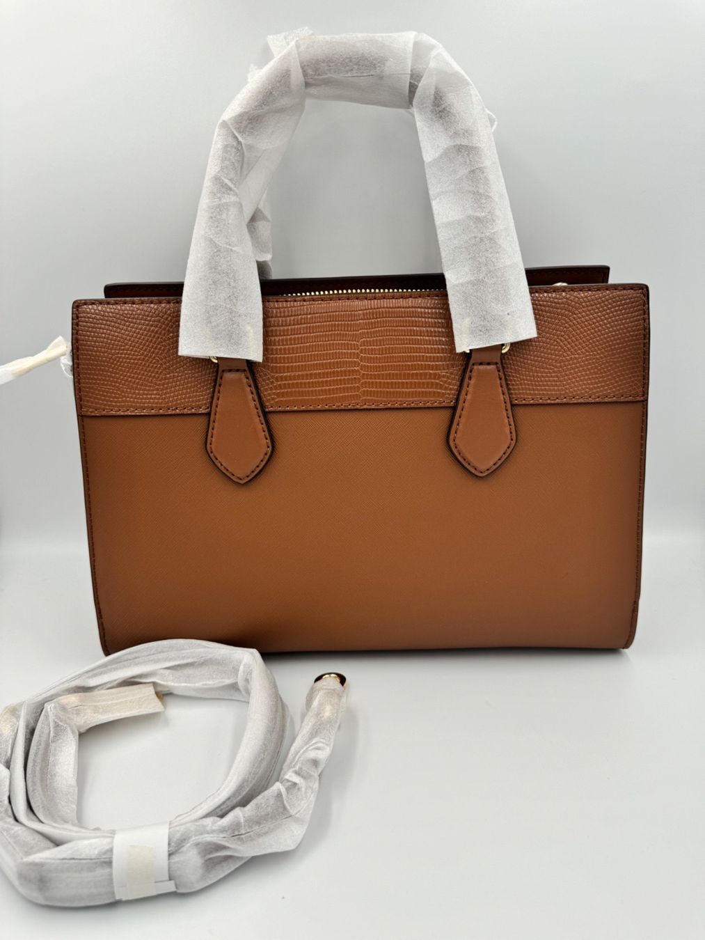 Michael Kors Borse da donna: Michael Kors Tasche luggage – Nuovo e nell'imballaggio originale da Wiedlisbach venduto da Sistershop 2