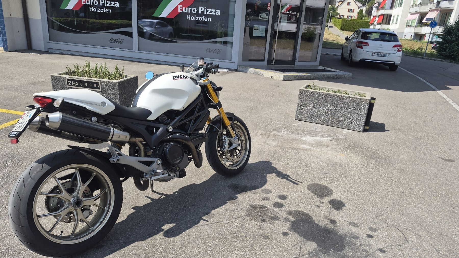 Ducati Strasse: Ducati Monster 1100S bianca  – Gebraucht aus Winterthur von Cilinu 3