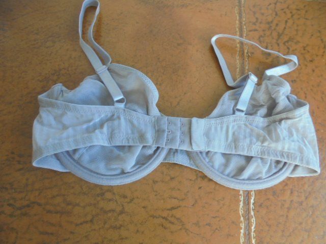 H&M Altra biancheria intima: BH Gr. 85C, H&M hellgrau, NEU – Nuovo (secondo la descrizione) da Hinwil venduto da Glasperlen 3