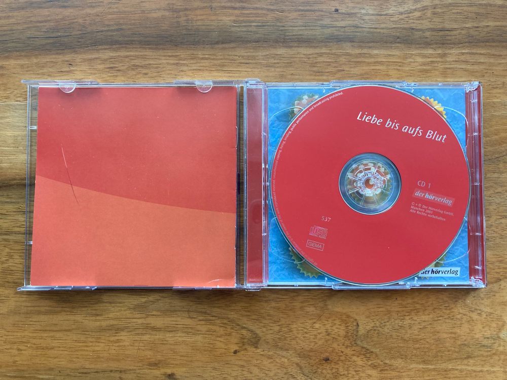 Hörbuch Liebe bis aufs Blut 2 CD&amp;#39;s (Gebraucht) in Subingen für CHF 1 ...