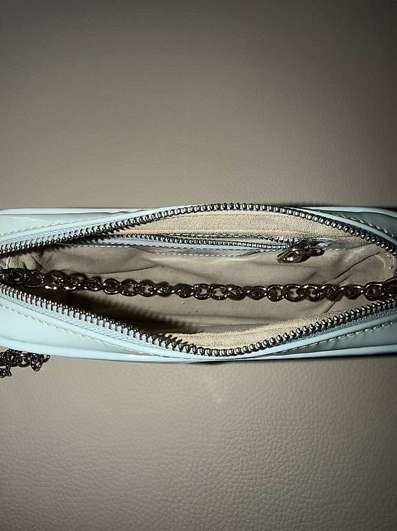 Navyboot Borse da donna: Kleine Umhänge -oder Schultertasche von Navyboot – Usato da Zürich venduto da Lice1 2
