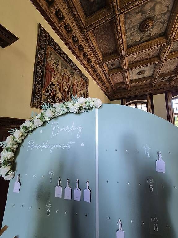 Toutes les décorations: Wunderschöne Boarding Sitzplan-Tafel für Hochzeit – D'occasion à Meilen par juditmedek 3