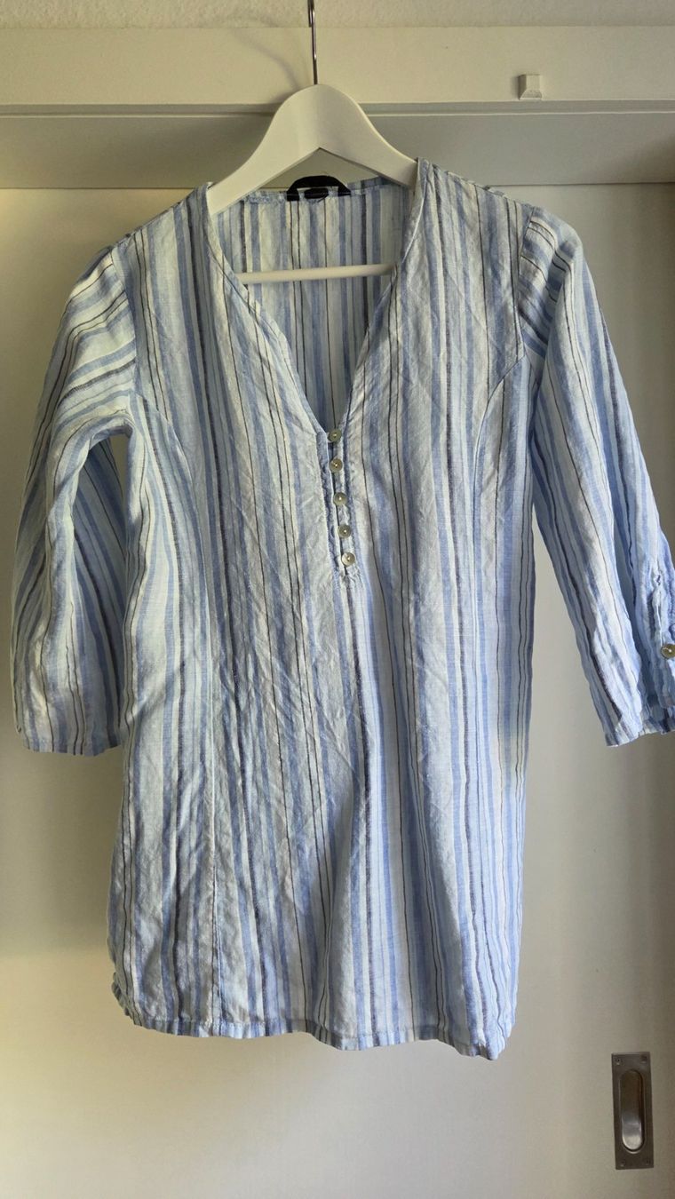 H&M Blusen: Leinen Bluse blau gestreift – Gebraucht aus Fislisbach von Maieriisli25 1