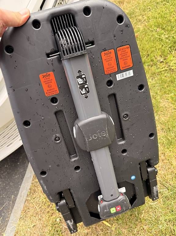 Sièges auto: Joie i-Base Advance  – D'occasion à Rütihof par Kromalit 1