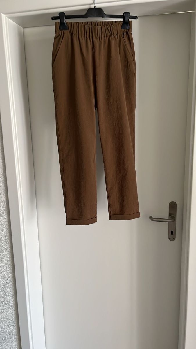 Lis Lareida Pantaloni: Lis Lareida Hose Gr. 34 – Usato da Widen venduto da Ragusa33