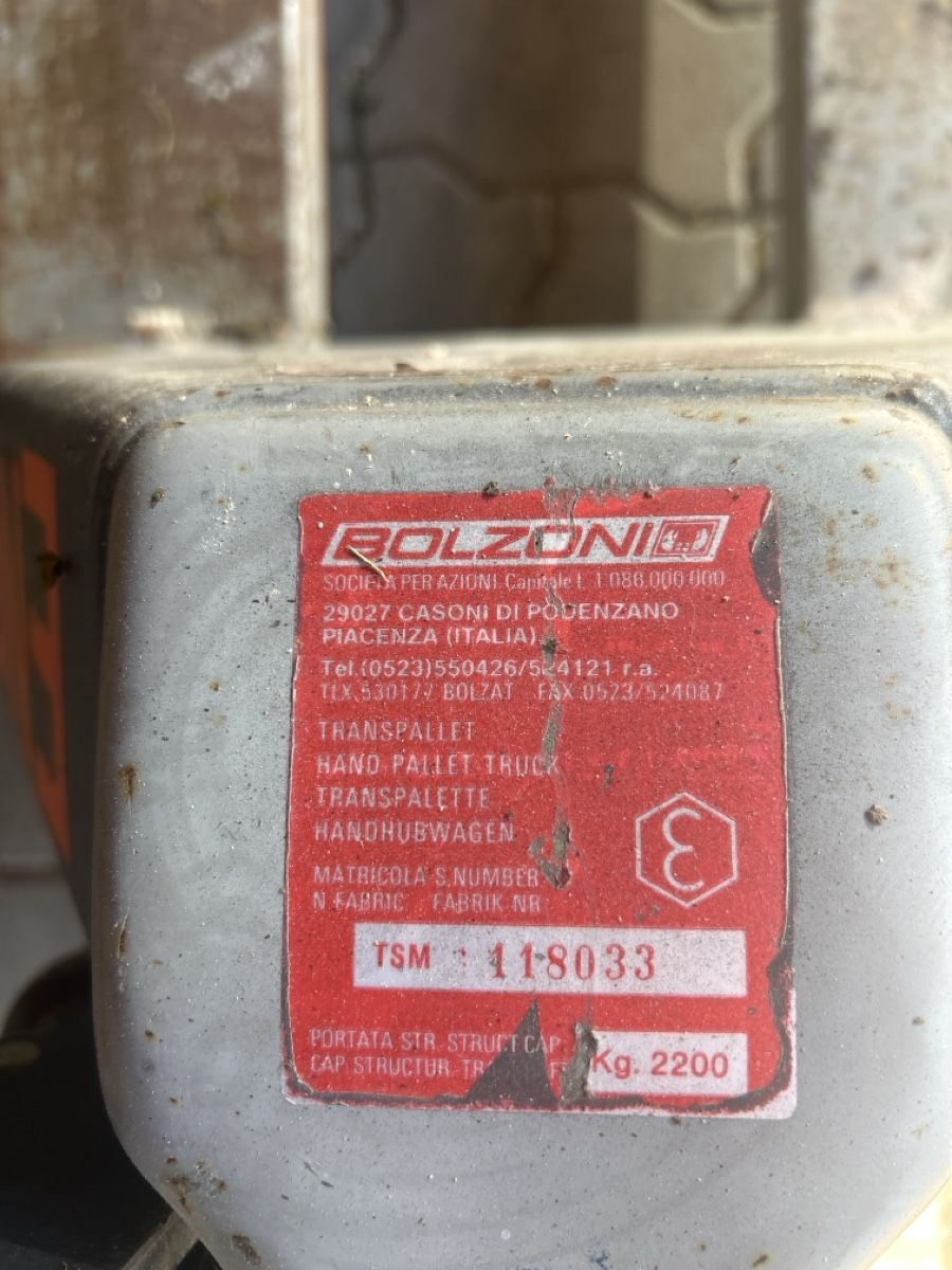 Pallets: Transpalette  – Usato da Bassecourt venduto da Chsimon 1