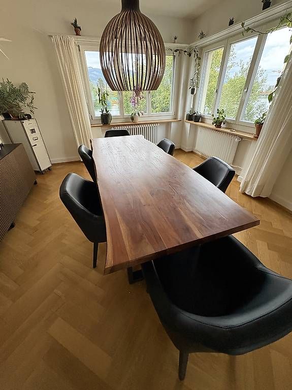Tische: Esstisch Akazie 240x90x79cm – Gebraucht aus Solothurn von wys_6smq 1