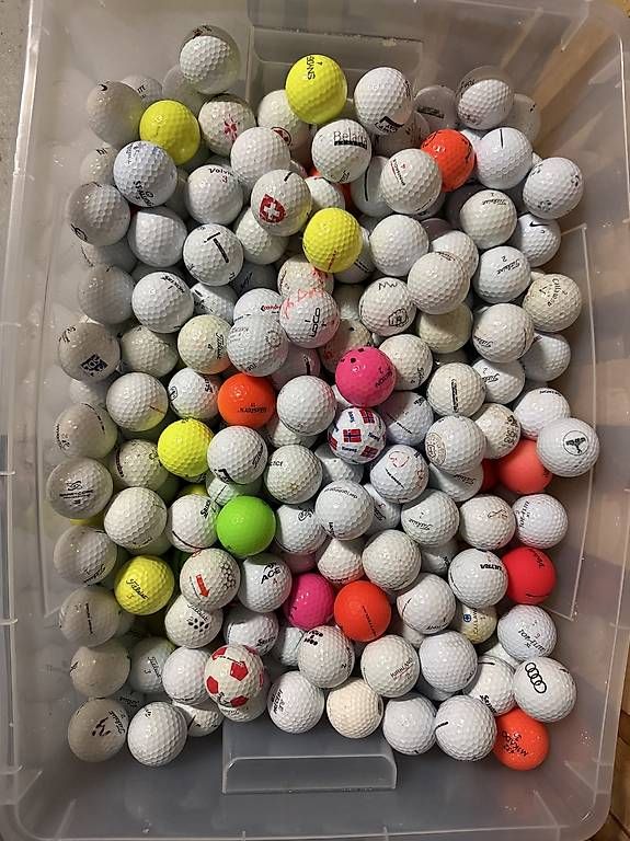 Bälle: Golfbälle – Gebraucht aus Rueun von arn_y8nd 1
