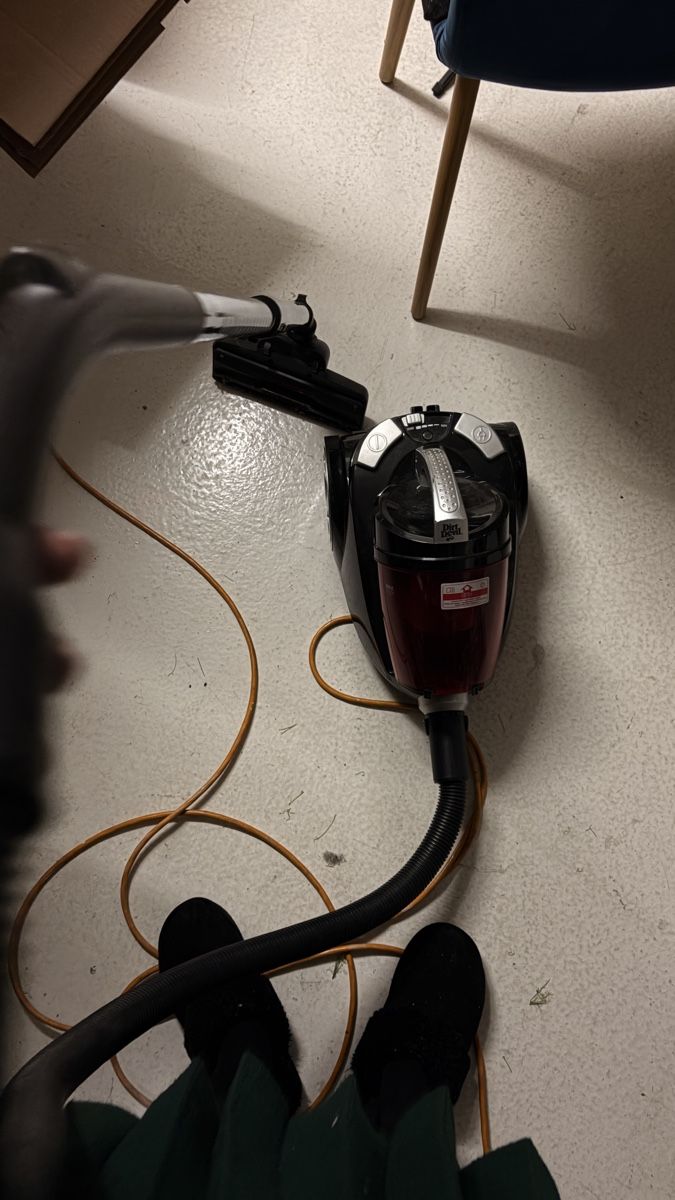 Aspirapolveri & Accessori: Dirt Devil Vacuum Cleaner Bagless Red Black Functional – Usato da Zürich venduto da duc_pjh7 3