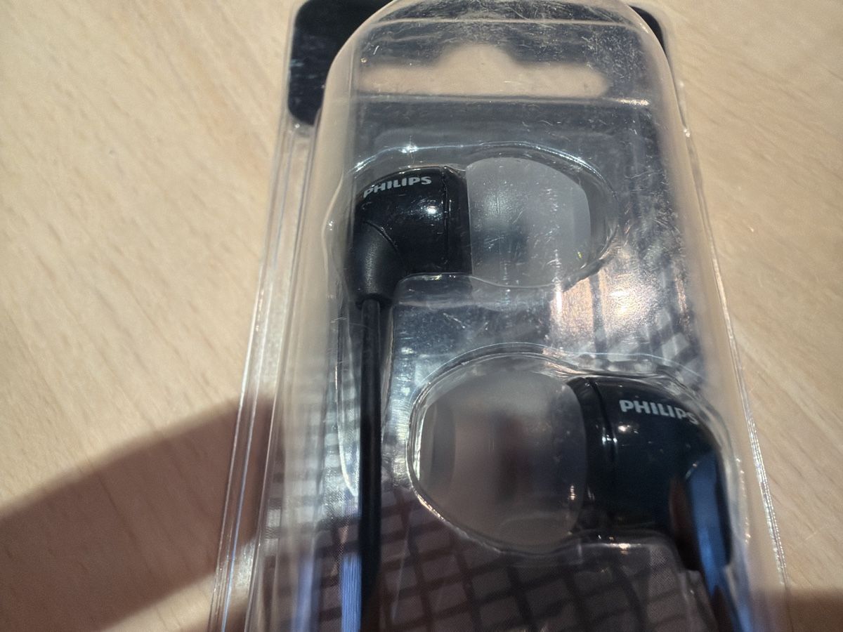 Philips Cuffie: PHILIPS In-Ear Kopfhörer kabelgebunden – Nuovo e nell'imballaggio originale da Langenthal venduto da fleurlumineuse 2
