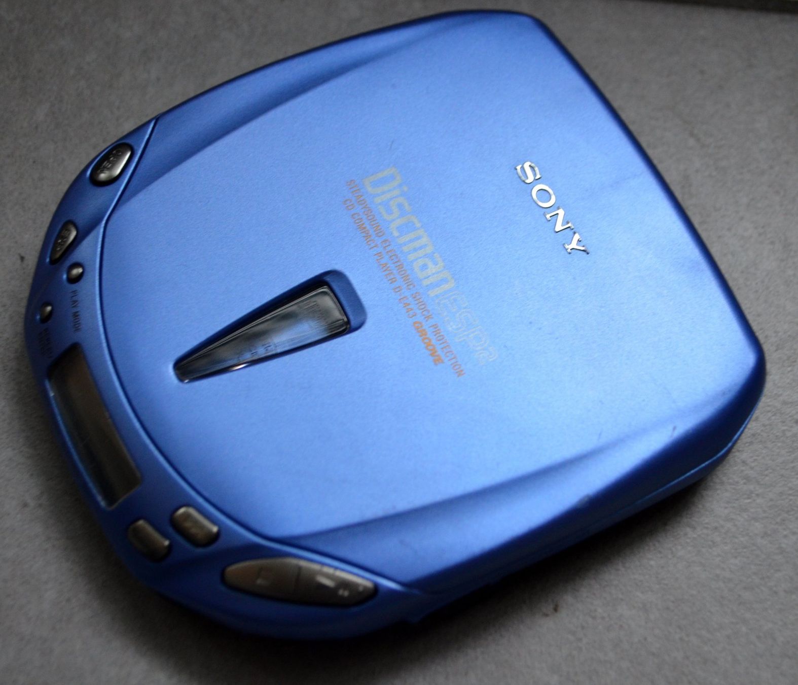 Philips Lecteur media portable: Sony D-E443 Discman – D'occasion à Collonges par arashee 2