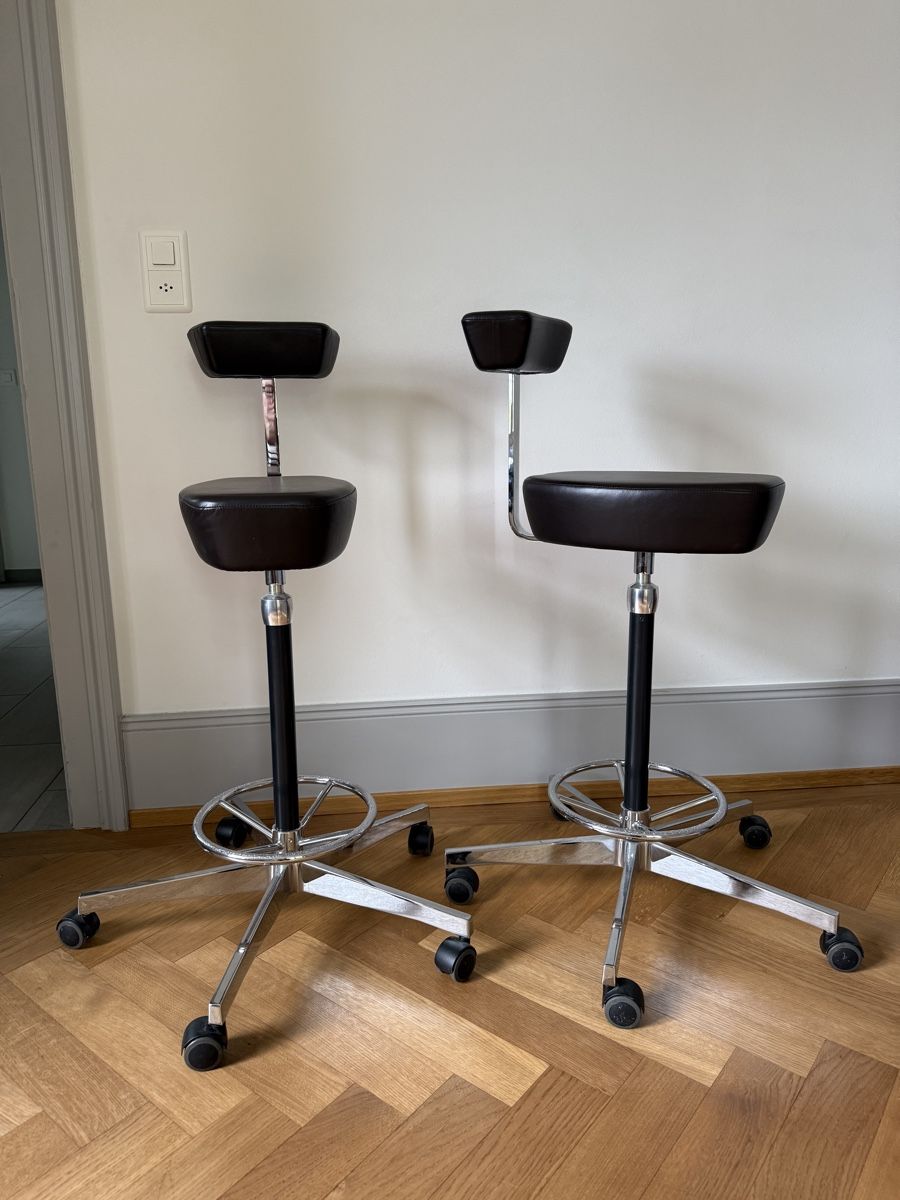 Vitra Sgabelli: 2 x George Nelson Perch Stool von Vitra – Usato da Zürich venduto da anaseitz 1