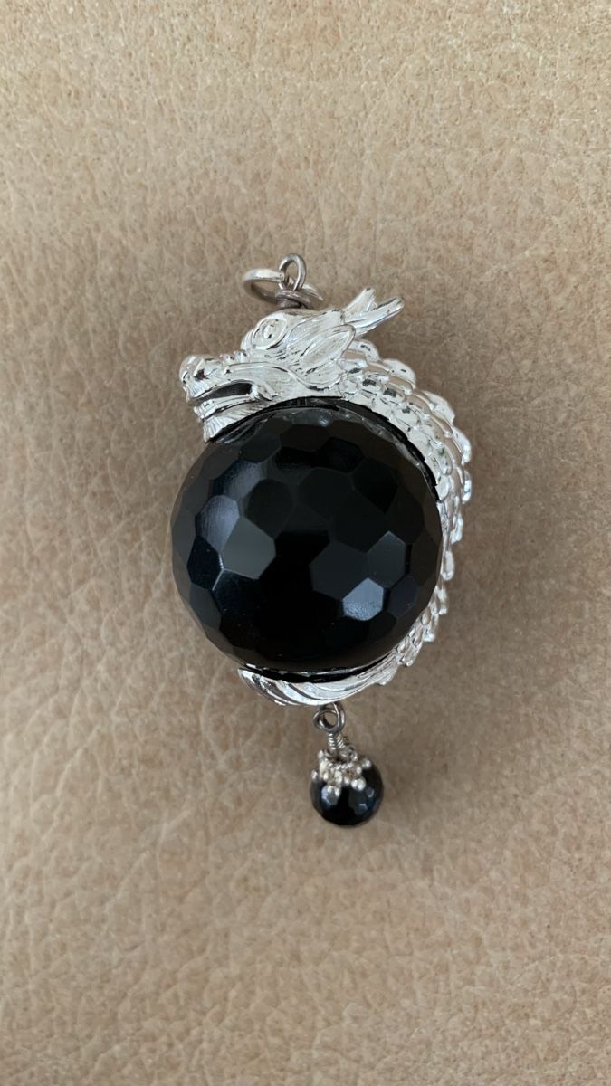 Pendentifs: Schmuck-Anhänger mit Drachenkopf – Neuf (Voir description) à Aathal-Seegräben par Sandmi11 1