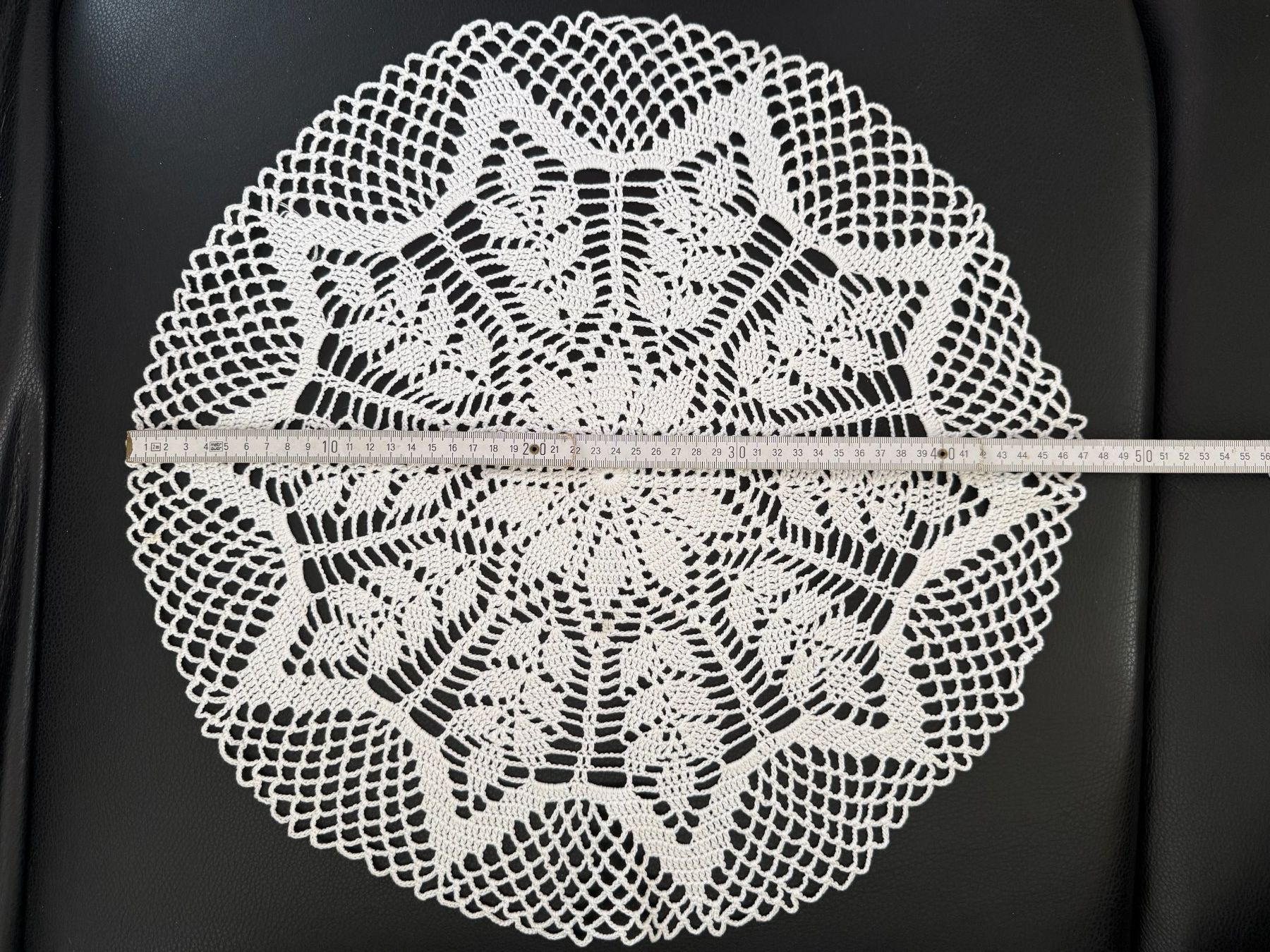 Sottobicchieri: Spitzendeckchen  Untersetzer  gehäkelt  Farbe weiss – Usato da Subingen venduto da ArtBead 2