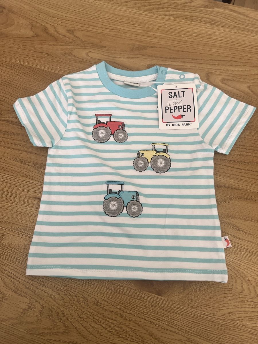 Camicie, T-shirt & Polo: Tshirt traktor bio  neu 86 – Nuovo e nell'imballaggio originale da Triesen venduto da Yellow1818
