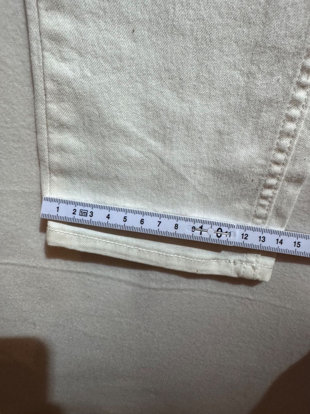 H&M Jeans: Weisse Jeans Gr. 28/32 – Usato da Grosswangen venduto da SALE_SALE_SALE 6