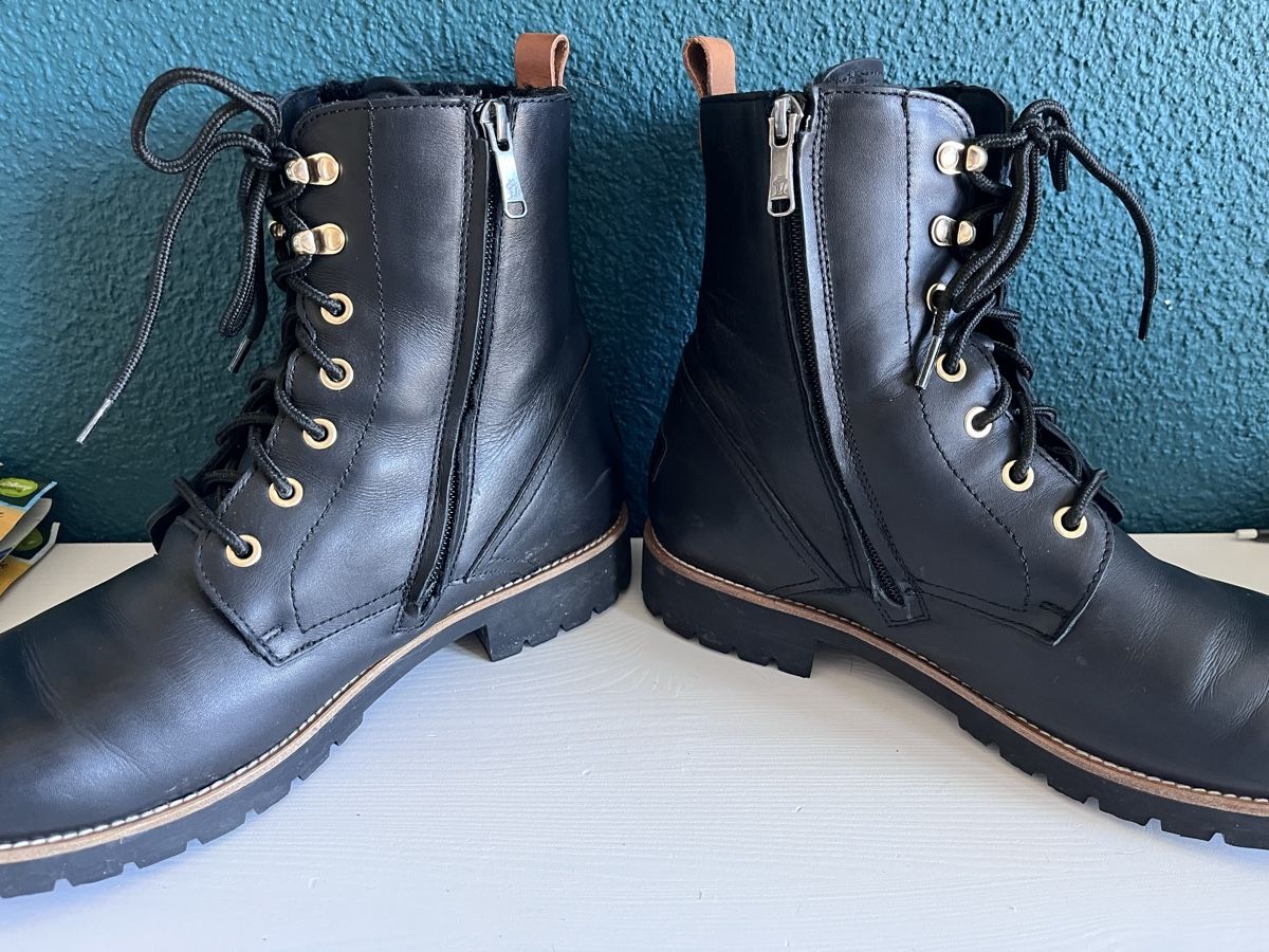 Scarpe da donna: Leder stiefel gr 41 – Usato da Luzern venduto da Mangolina 1