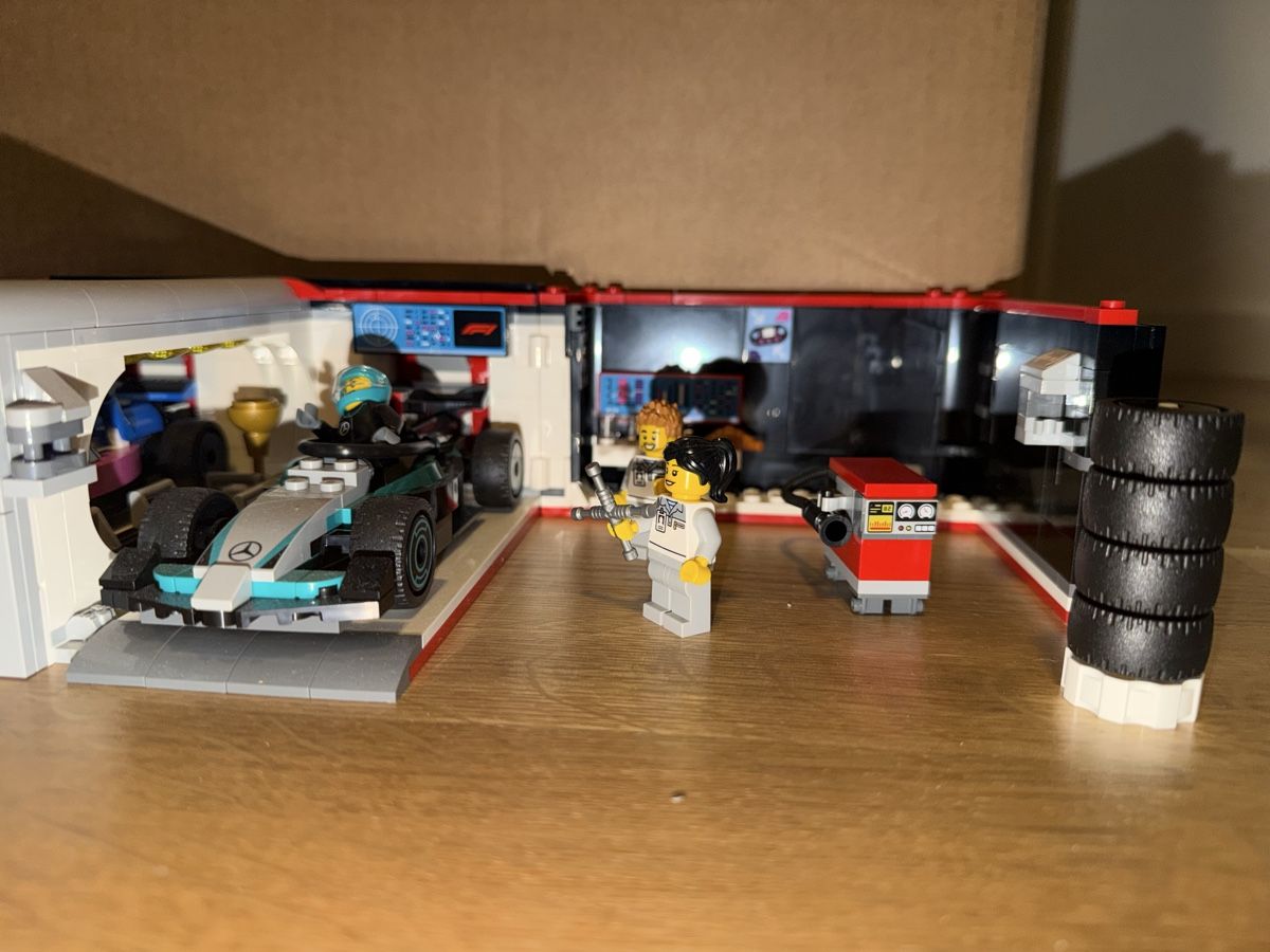 Lego Kit di costruzioni: 2 Sets Lego Box F1 – Usato da Bulle venduto da ped_c56d 4