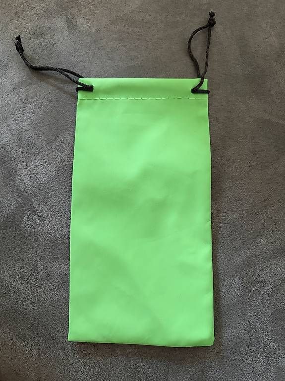Bicchieri: Glasses pouch – Usato da Lugano venduto da dia_5857