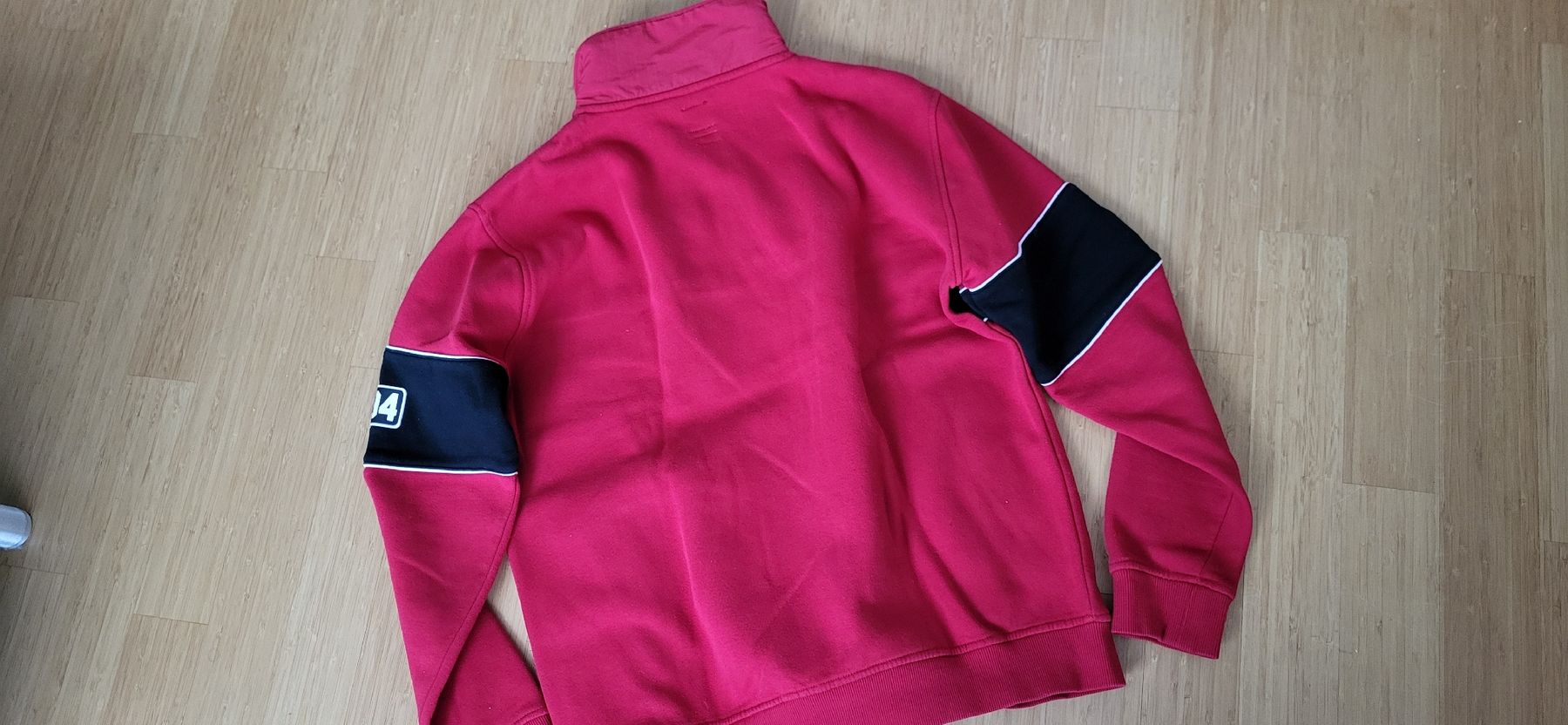 Maglioni & Felpe: Sweatshirt M  rot/schwarz – Usato da Winterthur venduto da GAM90 1