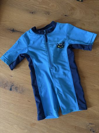 UV Badeanzug blau kurz