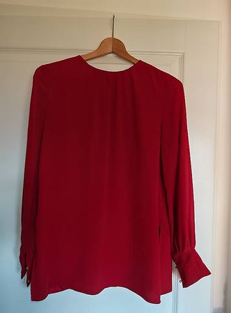 magnifique blouse de couleur rouge, H&M, taille 38