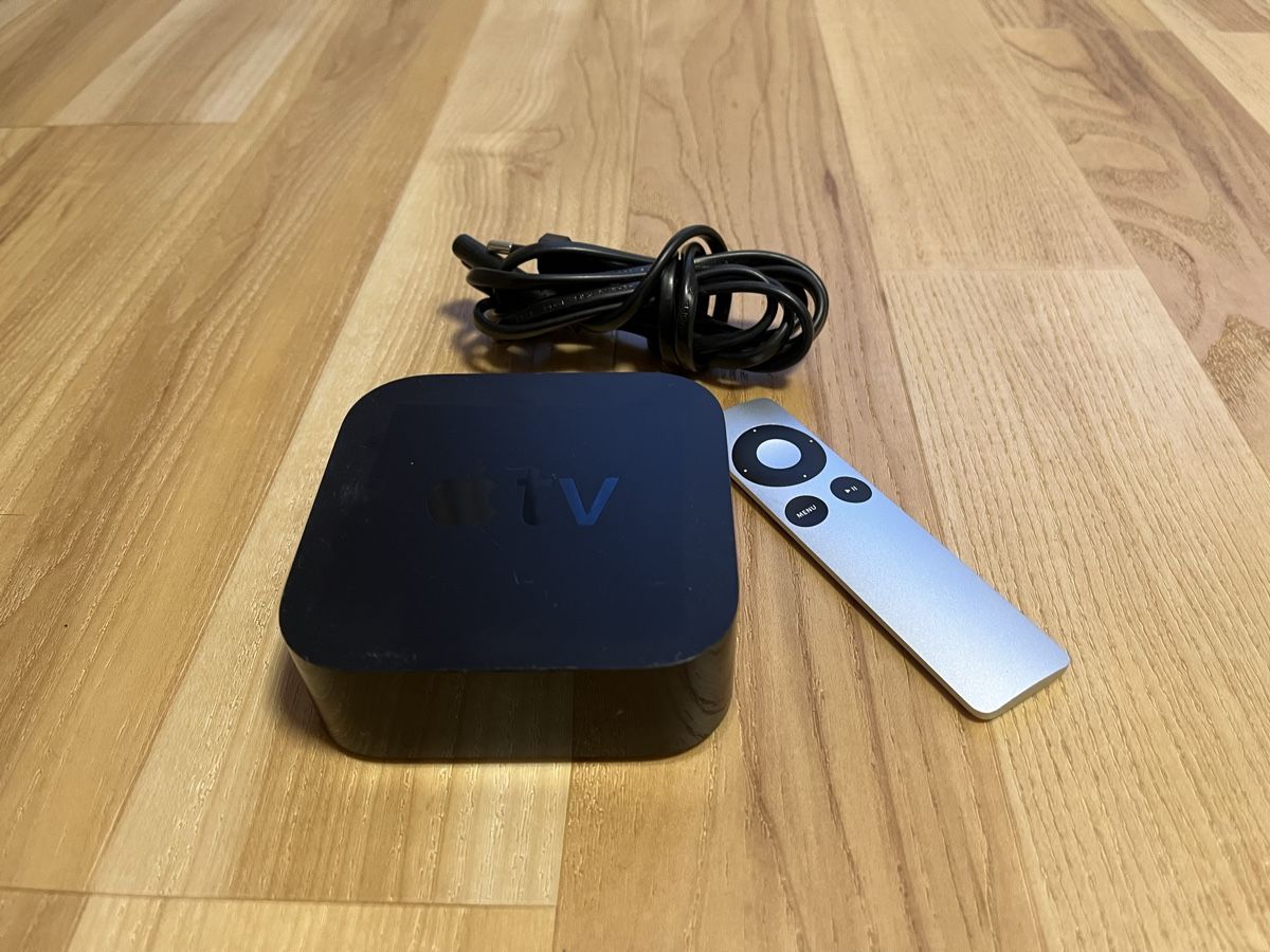 Apple Sistemi audio & multimediali: Apple TV 4k 1.Gen 32Gb – Usato da Rickenbach Sulz venduto da Scorvette