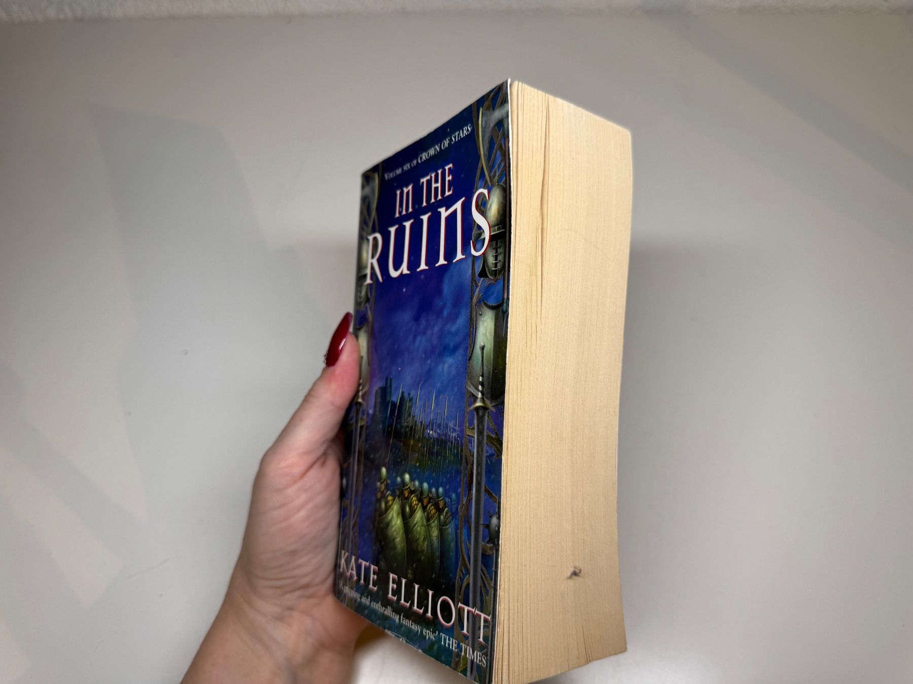 Libri: NOVEL: Kate Elliott, In the Ruins – Usato da Grosswangen venduto da English_books 1