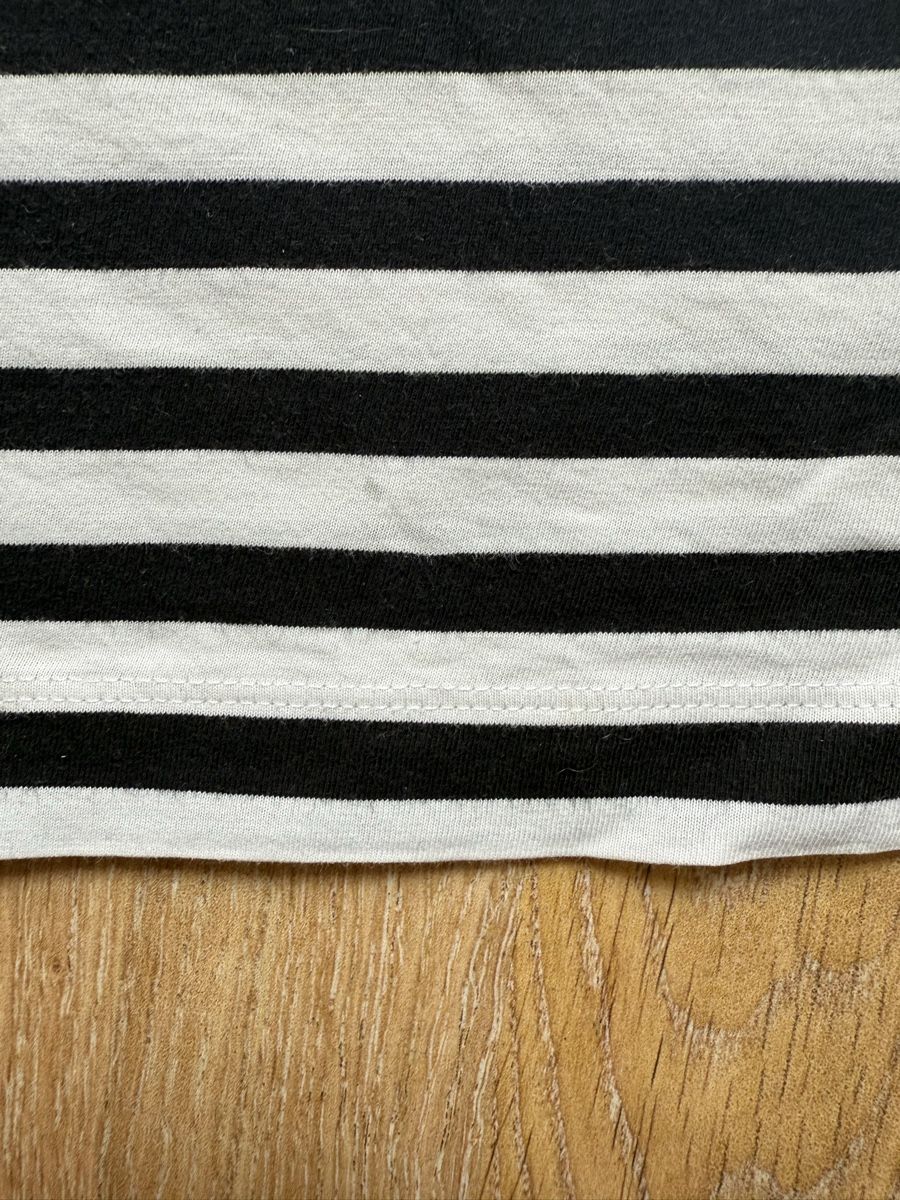 Selected T-shirt: T-shirt noir/blanc rayé Selected, t.38/M – Usato da Tavannes venduto da Thriftshop 5