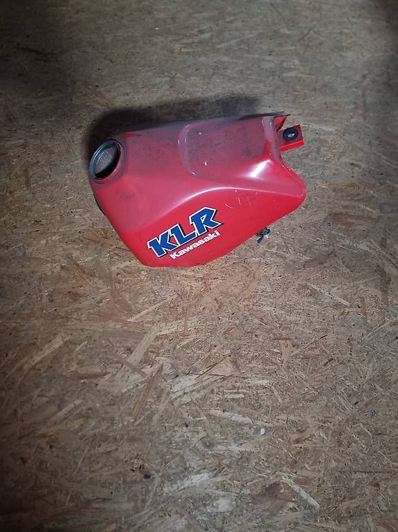 Accessori per altri veicoli: Tank KLR 600. 14 – Usato da Aedermannsdorf venduto da Automarkt 2