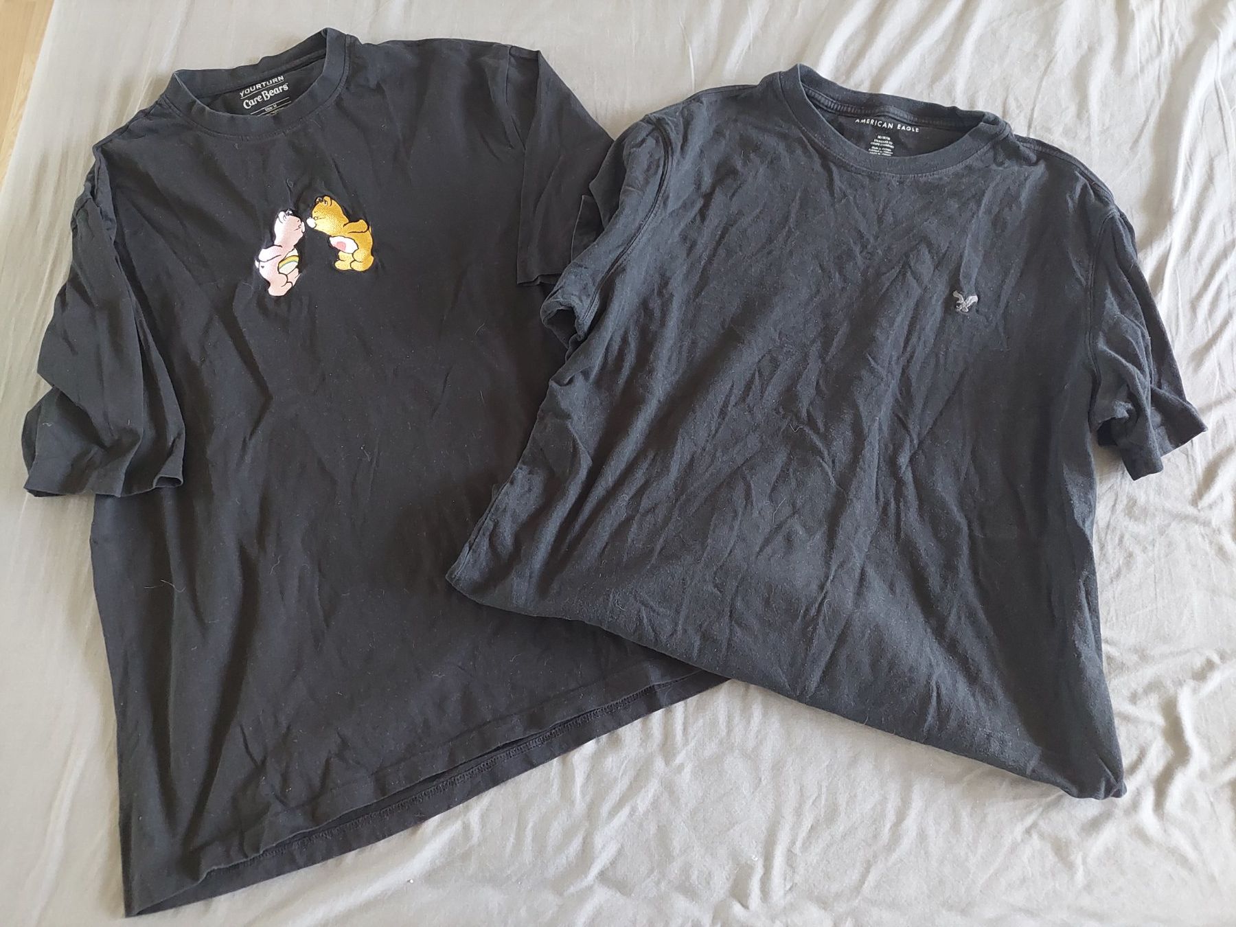 Lotti di vestiti: 2 SCHWARZE T-SHIRT GR. M – Usato da Münchenstein venduto da Strupfi 1