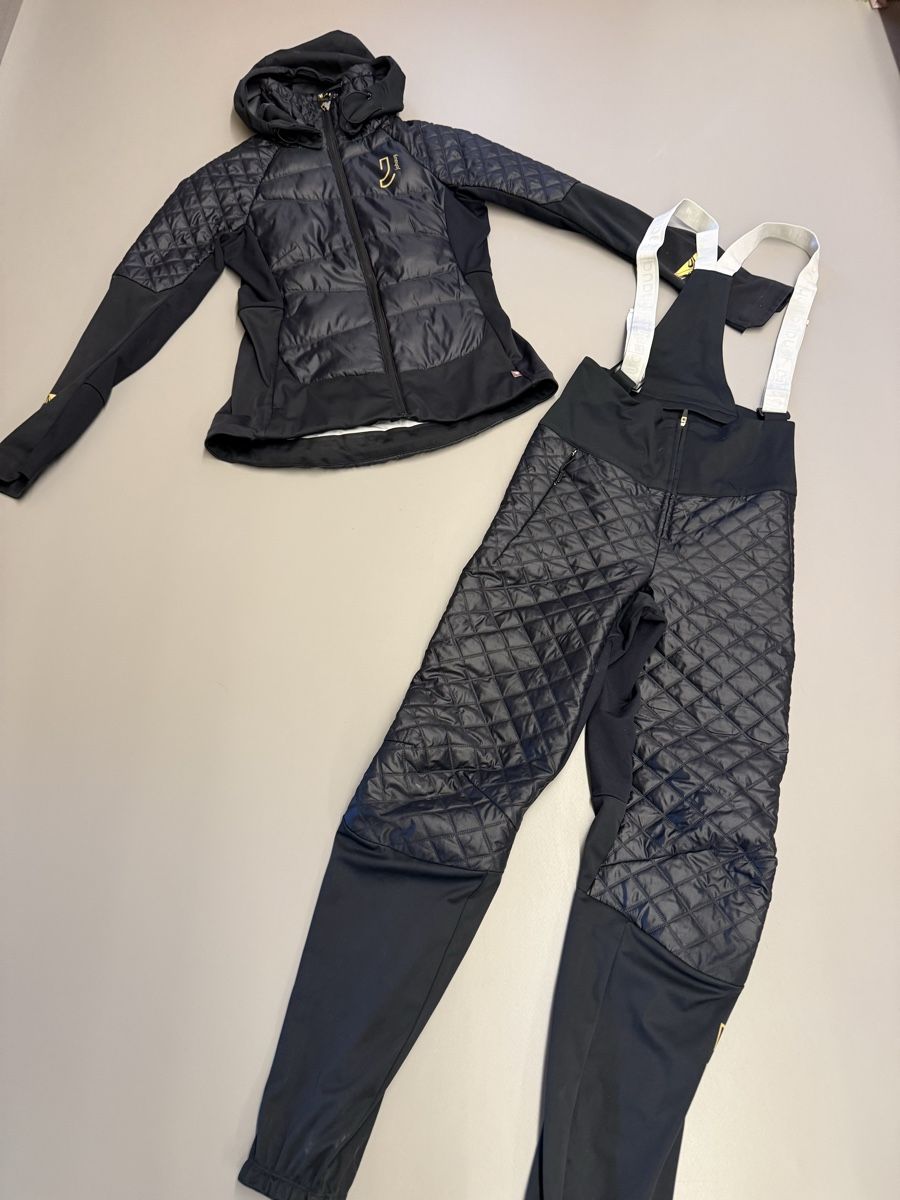 Jacken: Johaug Langlauf / Running Anzug XS – Gebraucht aus BreilBrigels von Volcomgirl 1