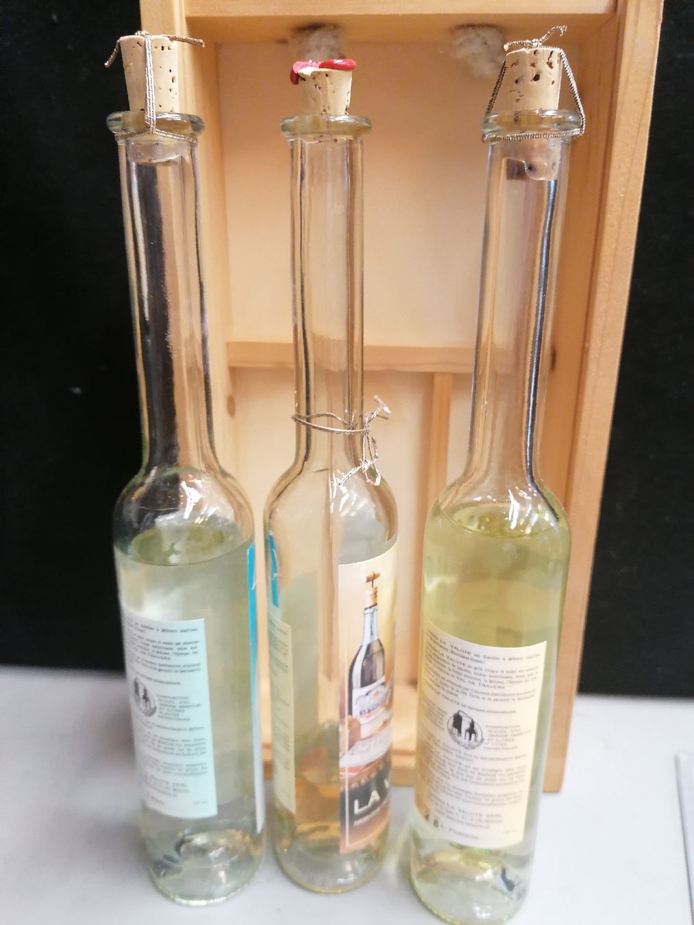 Spirituosen: 3 BOUTEILLES Valoté – Gebraucht aus Genève von Leboucheoreilles 4