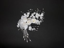 Haarschmuck für die Braut mit Kamm, weiss, neuwertig