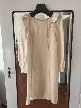 Schönes Kleid aus Seide von Vanessa Bruno 36