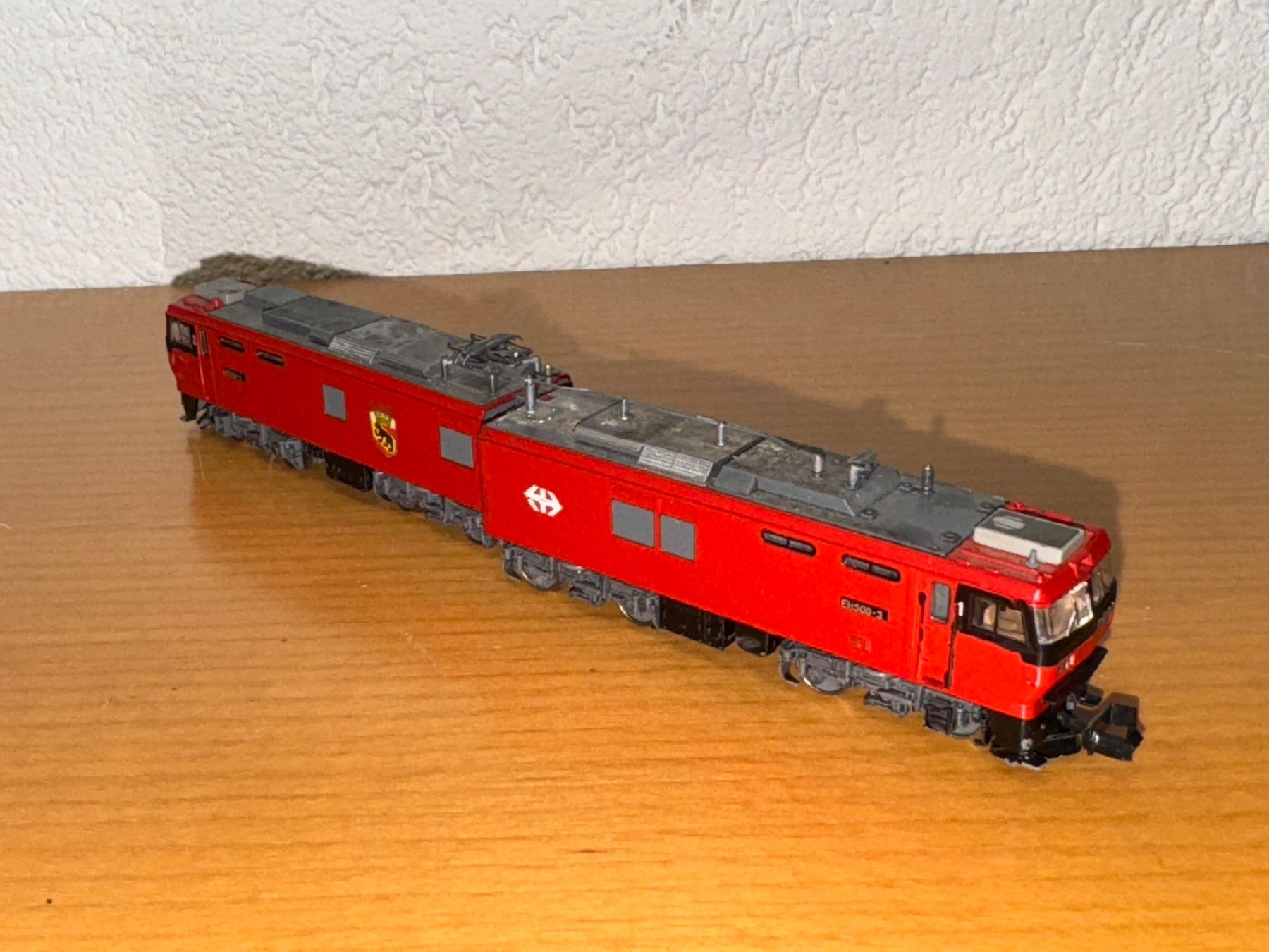 Modellini di ferrovie: Tomix Elektrolok EH500 ,  Version mit Bern Wappen – Usato da Kaiseraugst venduto da winnetou04 4
