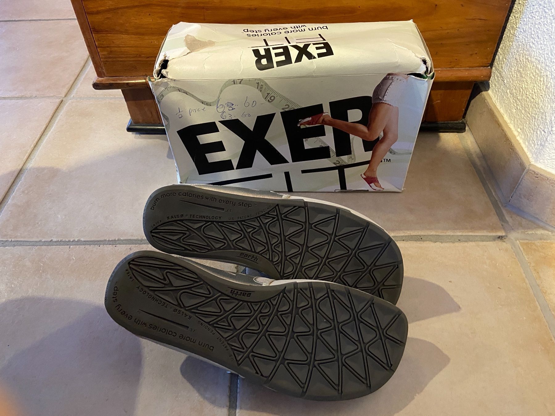Scarpe da donna: Exer Schuhe Flip Flops Grösse 40 – Usato da Beatenberg venduto da nonnkari 3