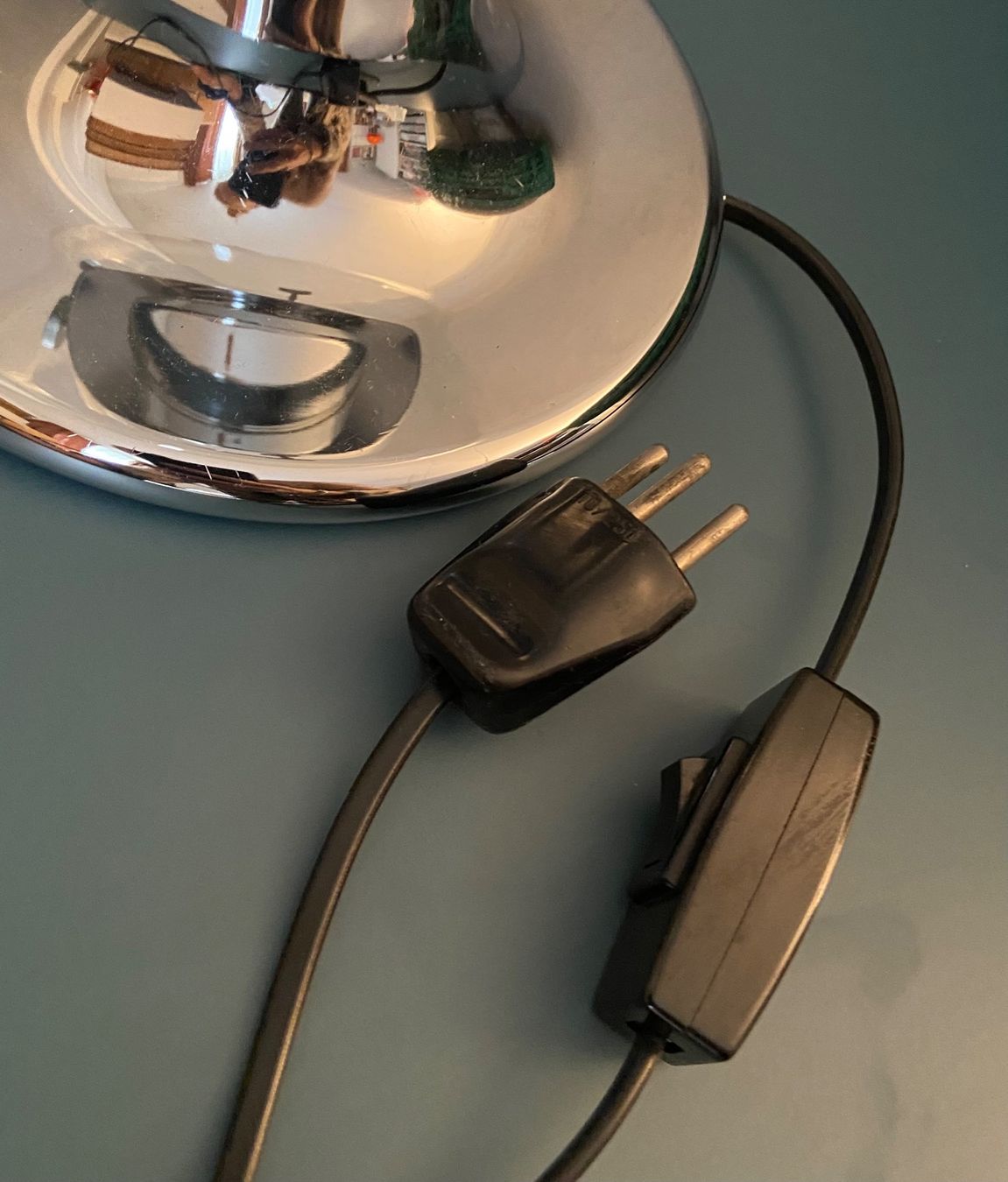 Lampen: Space age Kugel-Tischlampe 70er – Gebraucht aus Zürich von Unique2400 4