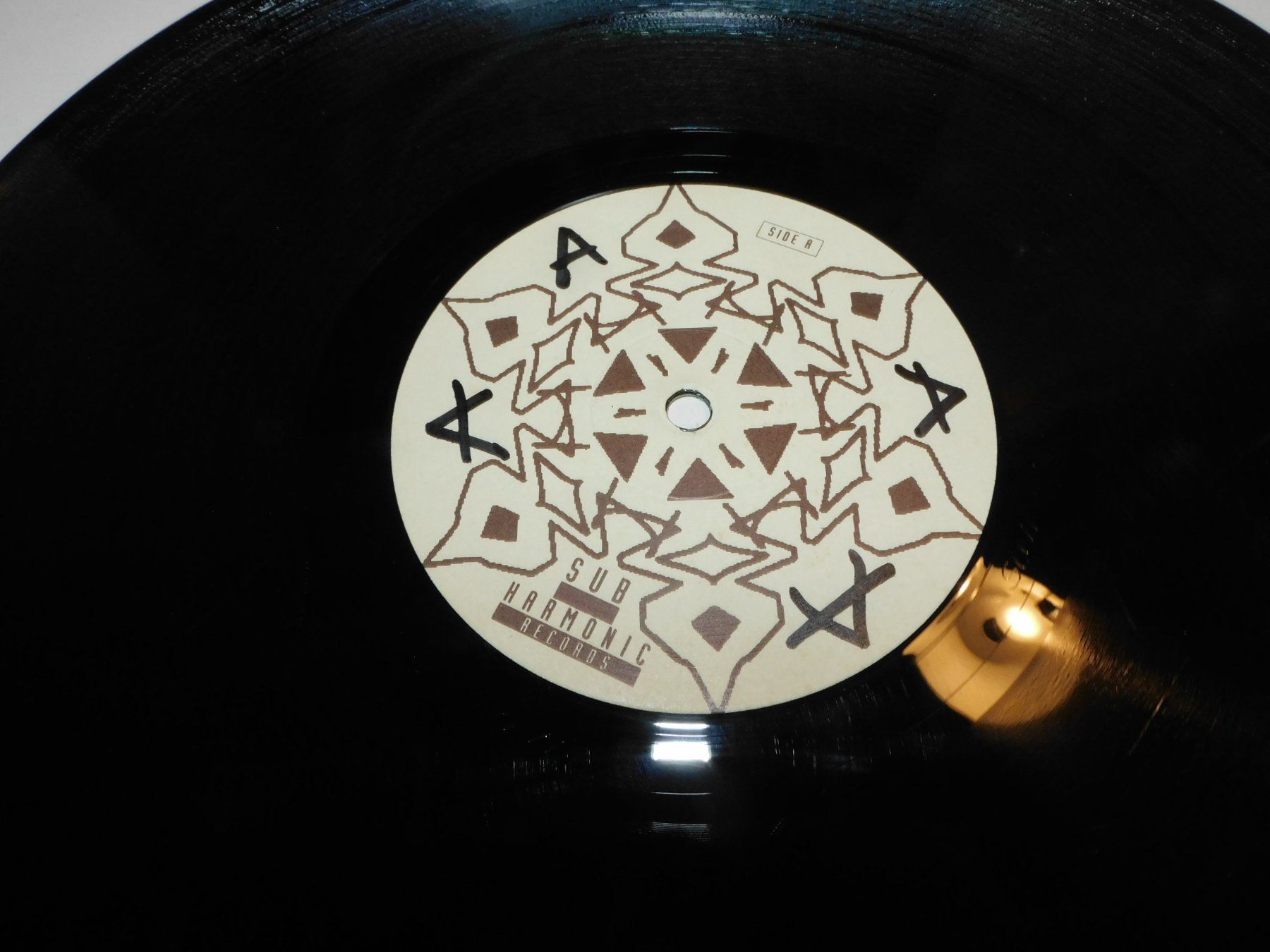 Dischi in vinile: LP Schallplatte Perplexer Remix SUB HARMONIC OFF BEATS – Usato da Sursee venduto da 76 1