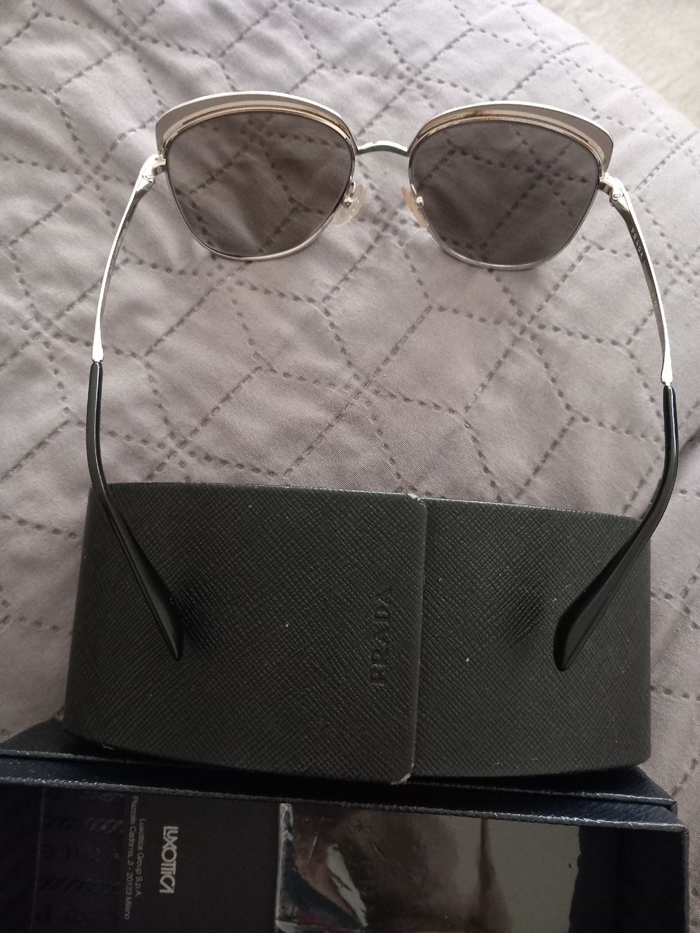 Prada Brillen & Gläser: sunnglase Prada – Gebraucht aus Buchs AG von tac_zz5h 3