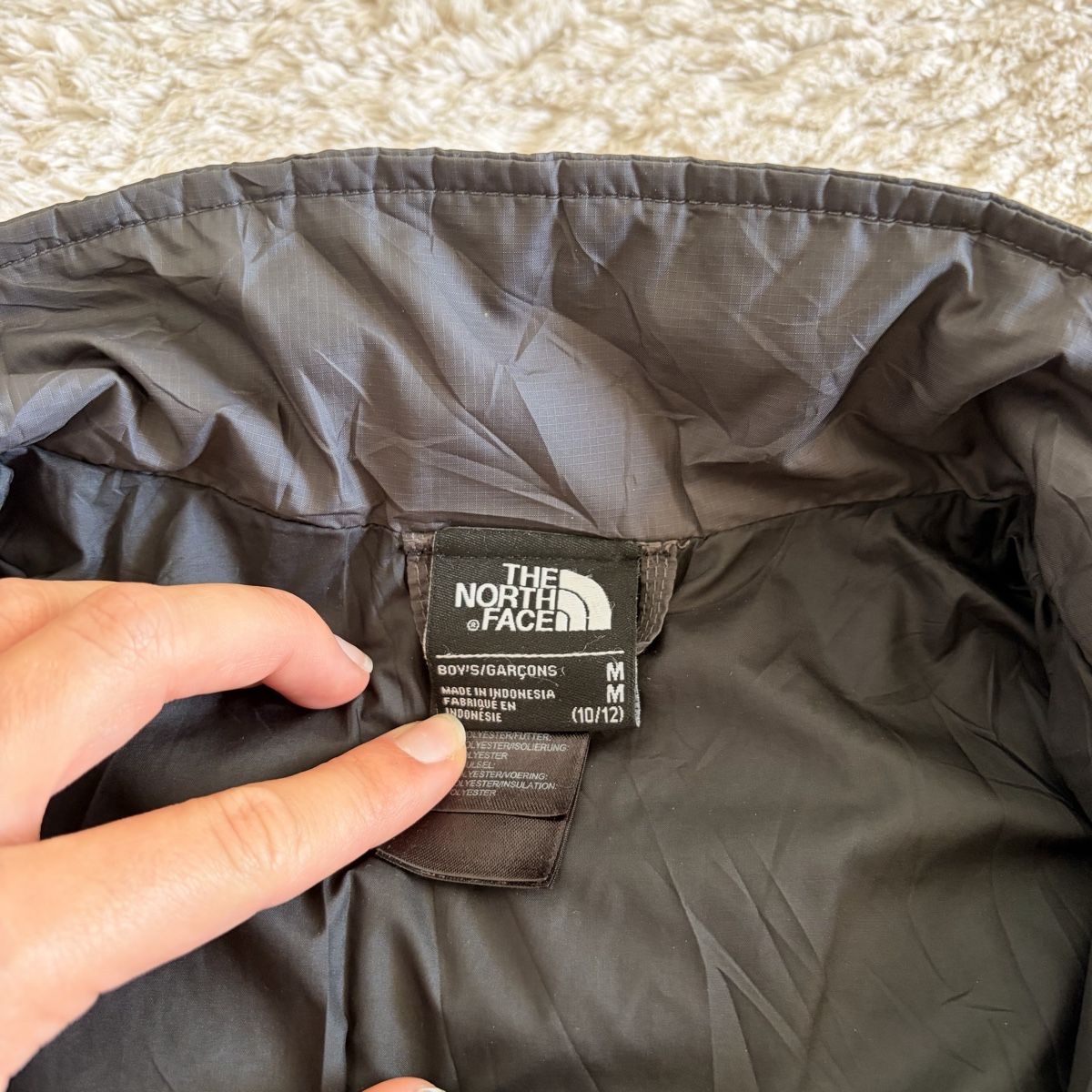 North Face Giacche & Cappotti: Doudoune The North Face grise Garçon - Taille M – Nuovo (secondo la descrizione) da Neuchâtel venduto da aliceguins 3
