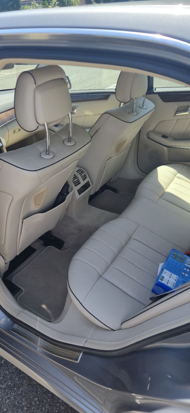 Mercedes-Benz Automobili: Mercedes-Benz E400 W212 – Usato da Versoix venduto da Icedee 3