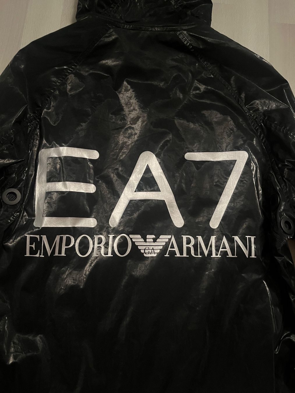 Armani Giacche: Emporio Armani Regenjacke – Nuovo (secondo la descrizione) da Rafz venduto da Ericgamal