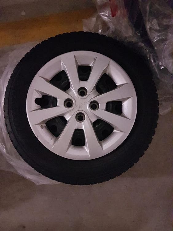 Winterpneu Toyo 185/65R15 mit Felgen, Kia Rio 1,4, gek. 2021 | Kaufen ...