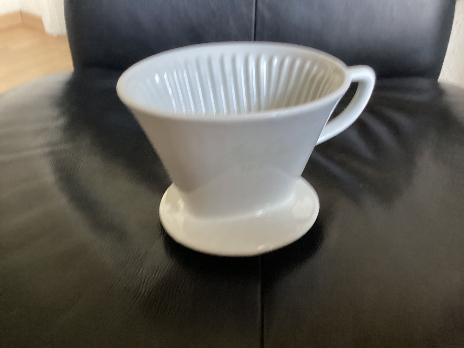 Autres articles pour la maison: Melitta Porzellan Filter 3 Loch – D'occasion à Unterkulm par Lunchen11 2