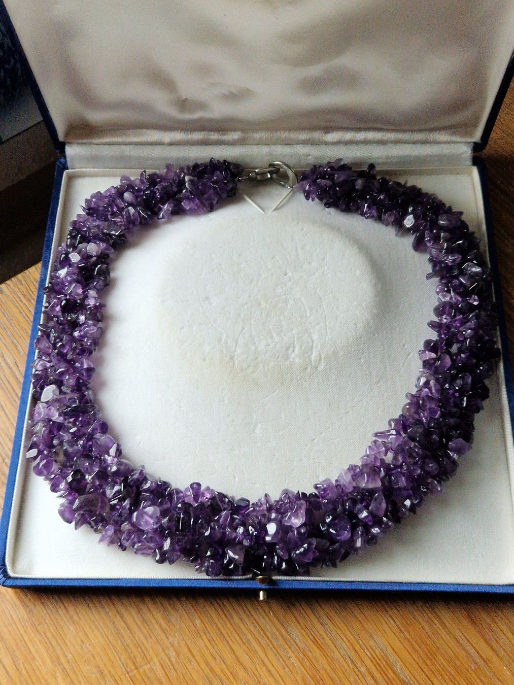 Ketten: Collier mit edlen Amethysten (keine "billig-Steine") – Gebraucht aus Aefligen von Akoni