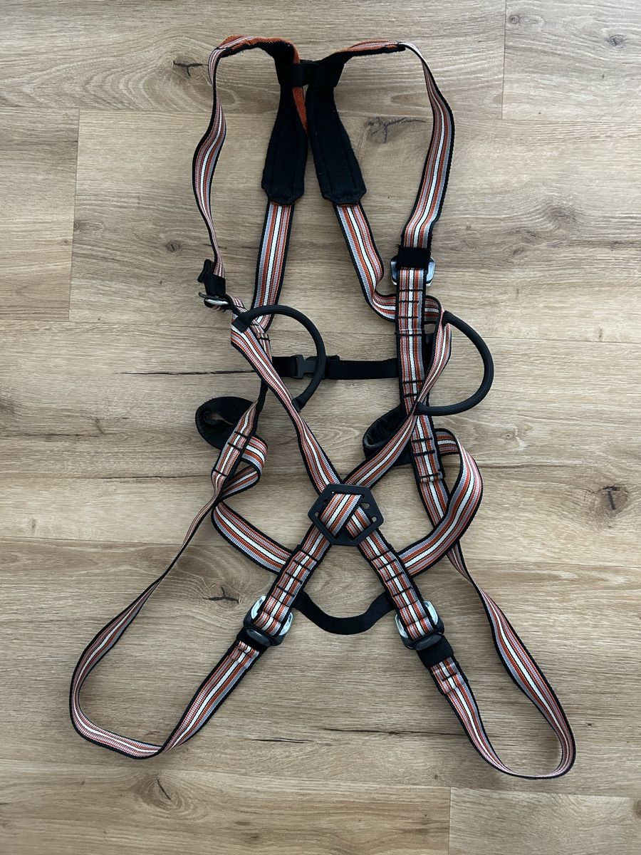 Attrezzatura da arrampicata: Klettergurt Rock Empire Apache Kinder One Size – Usato da Wolhusen venduto da eve_m6cg