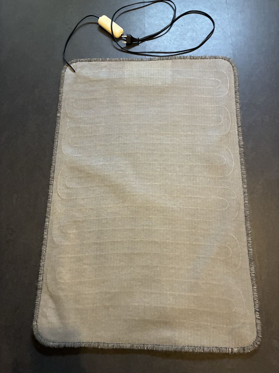 Radiatori: Heizmatte 90 x 60 cm – Usato da Zürich venduto da Sylvie0011 1