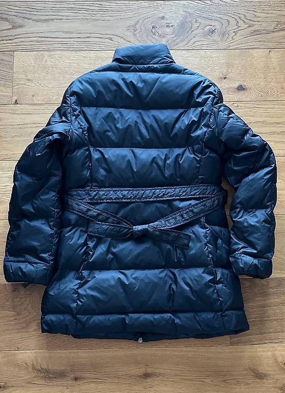 Hugo Boss Cappotti: Hugo Boss Daunenmantel, Gr 38 - schwarz – Usato da Langendorf venduto da winterjasmin 1
